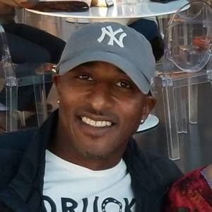 Meet your Posher, Marc